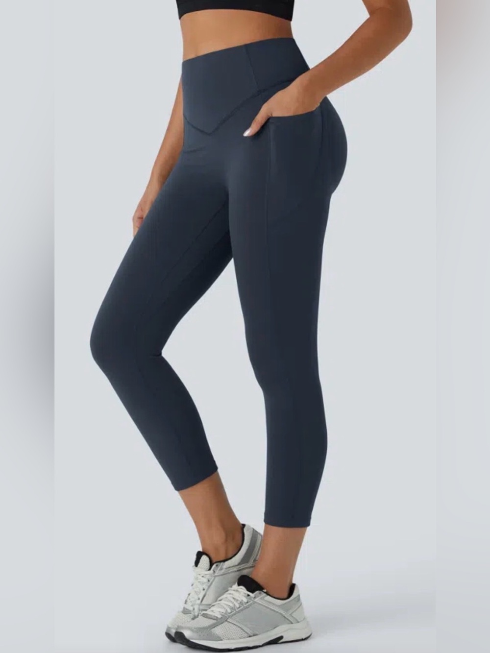 Halara UltraSculpt™ High Waisted Scrunch Butt Lifting Tummy Control Medium